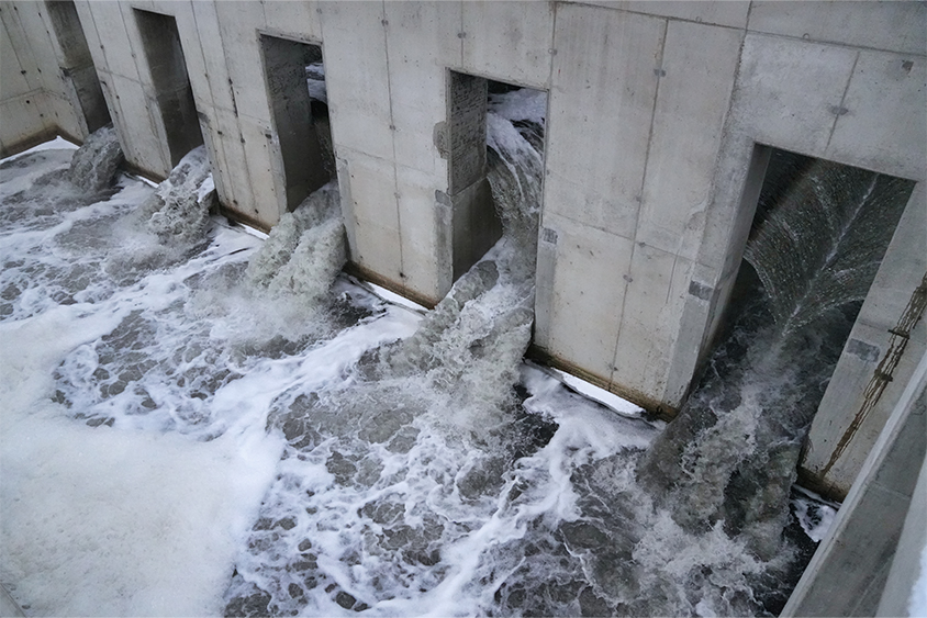Effluent on full flow